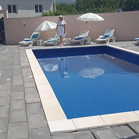 Villa Charming Nina With Pool